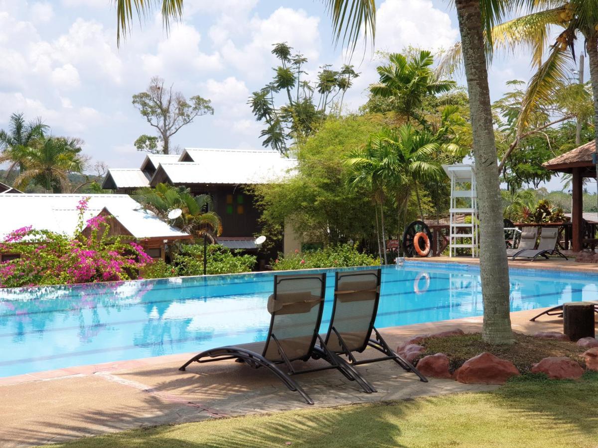 Eagle Ranch Resort Port Dickson Zewnętrze zdjęcie