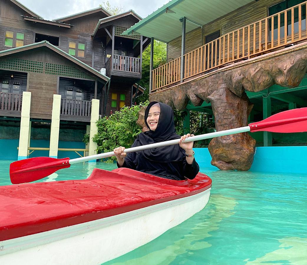 Eagle Ranch Resort Port Dickson Zewnętrze zdjęcie